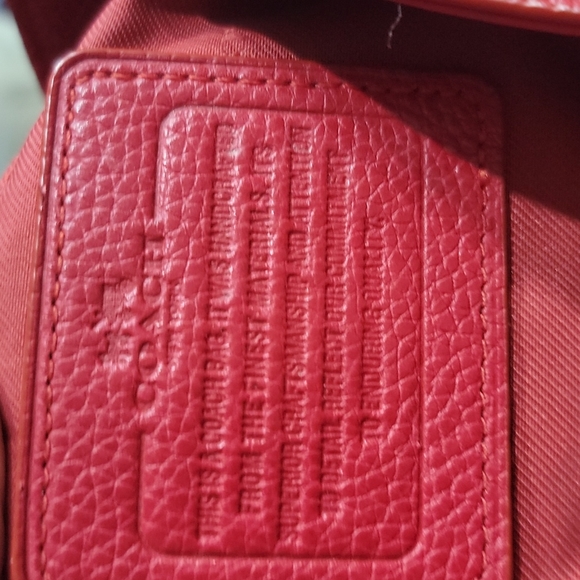 Coach Edie WALLET & PURSE - Picture 2 of 6